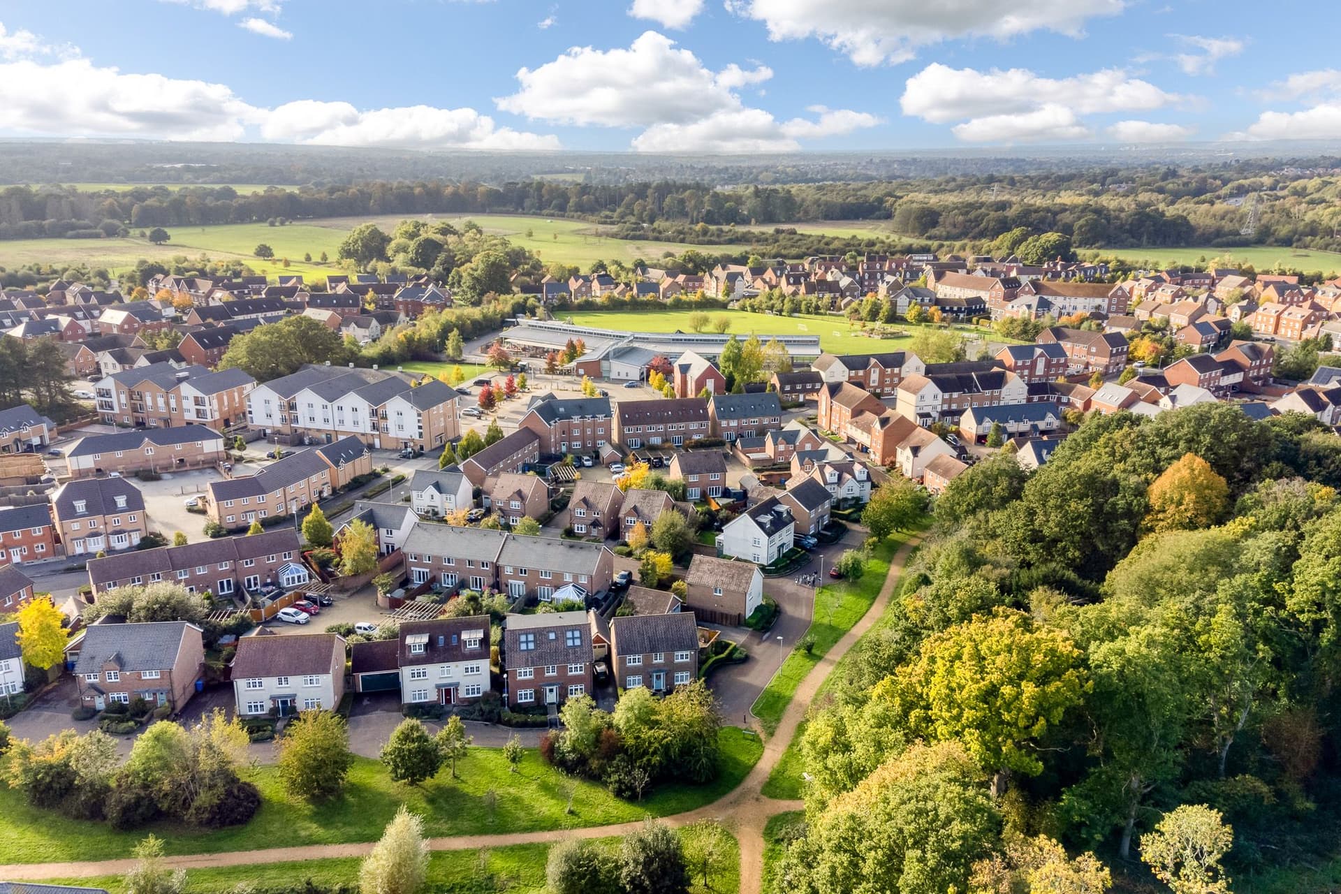 Living in Jennett's Park Bracknell Berkshire